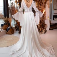 Suknia ślubna 2210